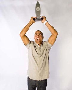 lo_kelly_slater_ellissurferpoll2009350.jpg