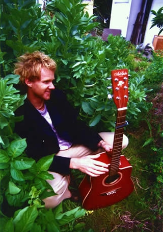 red_whyte_garden.jpg